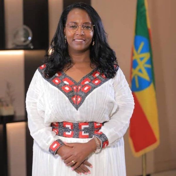 ኢትዮጵያ በልጆቿ ጥረት ታፍራና ተከብራ ለዘላለም ትኑር!!