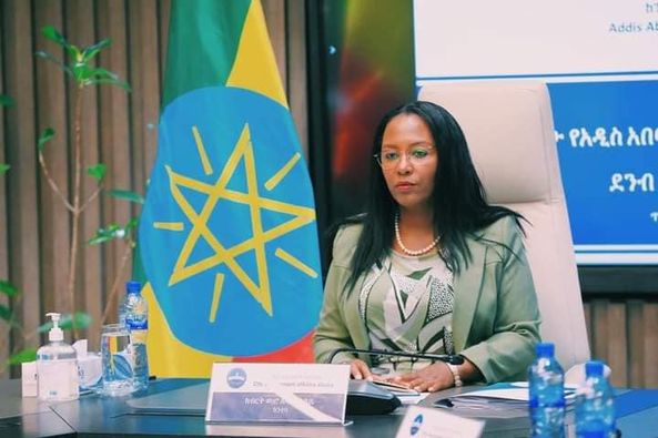 "አዲስአበባ ዛሬም እንደ ወትሮወ ሁሉ የሰላም አየር እየተነፈሰች ፤ በሰላም ወዳዱ ህዝቧ ትብብርና አንድነት ሰላሟ ተጠብቆ፤ የቀን ውሎአቸውን እየከወኑ ነው ":-ከንቲባ አዳነች አቤቤ