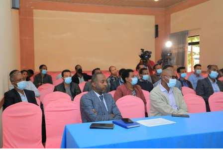 የመገናኛ ብዙሃን በወቅታዊ ሀገራዊ ጉዳዮች ላይ ትክክለኛ መረጃዎችን ለህዝብ በማድረስ የበኩላቸውን ሚና ሊወጡ እንደሚገባ ተገለፀ።