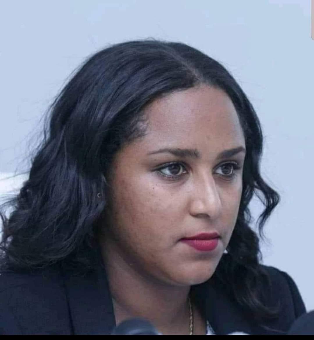 ከንቲባ ወይዘሮ አዳነች አቤቤ በኢንጂነር ሰናይት ዳምጠው ህልፈት የተሰማቸውን ሀዘን ገለጹ።