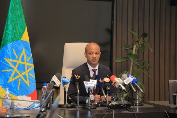 በከተማዋ በህገ-ወጥ የመሬት ወረራ በተሳተፉ አመራሮች ፣ባለሙያዎች እና ደላሎች ላይ ህጋዊ እርምጃ እየተወሰደ እንደሚገኝ የአዲስ አበባ ከተማ አስተዳደር አስታወቀ፡፡