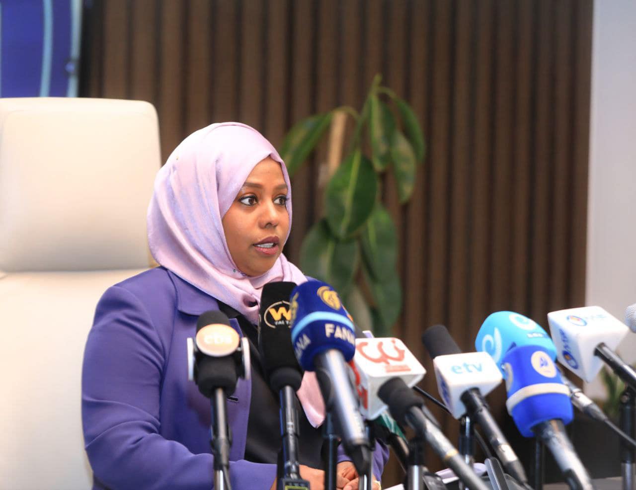 የአዲስ አበባ ከተማ አስተዳደር የ20/80 14ኛ ዙር እና የ40/60 3ኛ ዙር የጋራ መኖርያ ቤት እጣ በነገው እለት ህዳር 6/2015 ዓ/ም በይፋ ስነስርዓት ያወጣል፡፡