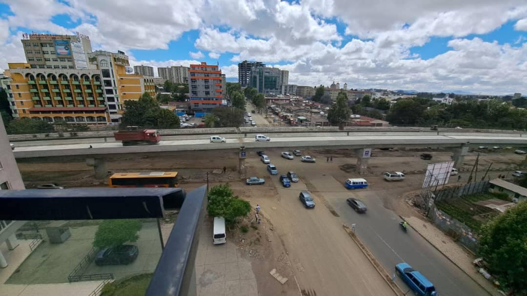 የኤምፔሪያል ተሻጋሪ ድልድይ የቀኝ ክፍል ለትራፊክ ክፍት ሆነ