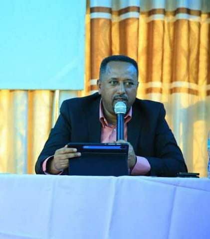 የአዲስ አበባ ንግድ ቢሮ በሲሚንቶ ስርጭትና ቁጥጥር ዙሪያ ከሚመለከታቸው አካላት ጋር ውይይት አካሄደ ።