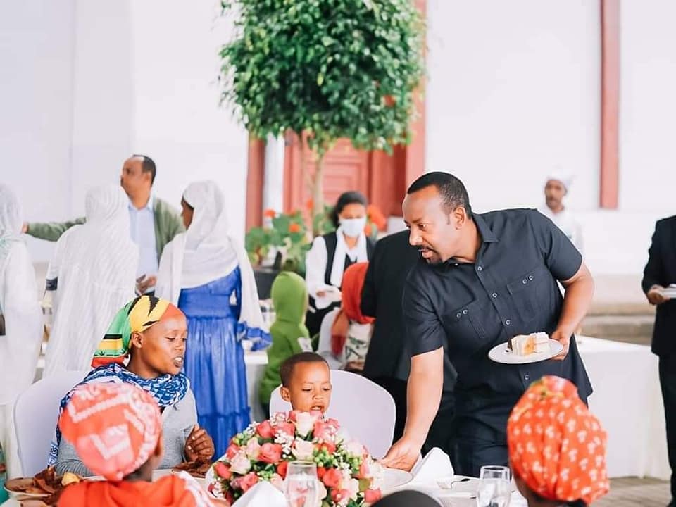 የትንሳኤ በአልን በማስመልከት ጠቅላይ ሚንስትር ዐቢይ አህመድ