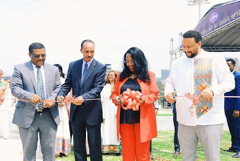 ‹‹በሀገራችን ምርት መኩራትን በአንደበት መናገር ብቻ ሳይሆን ገዝተን በመጠቀም ለሀገር በቀል ምርቶች ዕውቅና ልንሰጥና አምራቾችን ልናበረታታ ይገባል!!››
