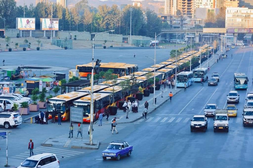 "የአዲስ አበባን የብዙሃን ትራንስፖርት አቅርቦት ለማሻሻል ተጨማሪ 67 የከተማ አውቶቢሶችን ወደ ስራ አስገብተናል።