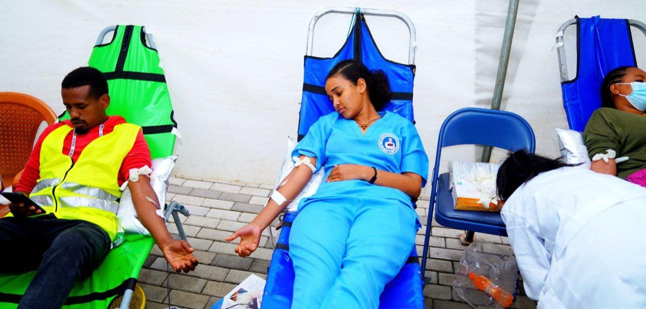 ጳጉሜን-2 የመሥዋትነትን ቀን ምክንያት በማድረግ የደም ልገሳ መርሃ-ግብር በመዲናችን፣