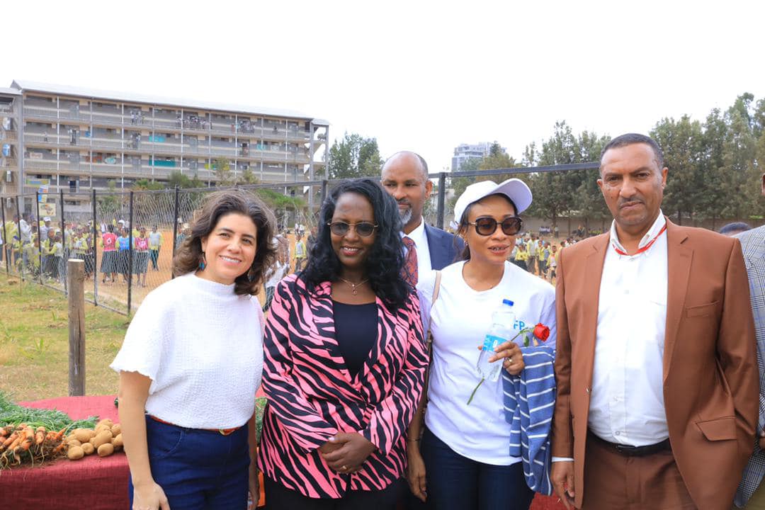 የመቅደላ አንደኛ ደረጃ ትምህርት ቤት የምገባ ማዕከል የዓለም የምግብ ፕሮግራም (WFP)መሪዎች ፣ የአፍሪካ የትምህርት ሚኒስትሮች ፣ ዓለም አቀፍ ተቋማት ተወካዮች እና የተለያዩ አገራት አምባሳደሮች ተጎበኘ፡፡