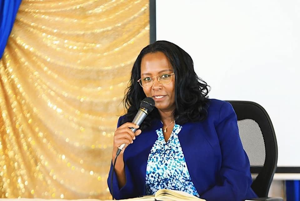 የአዲስ አበባ ከተማ አስተዳደር ከንቲባ አዳነች አቤቤ ከለሚ ኩራ ክፍለ ከተማ ከተለያዩ የማህበረሰብ ክፍሎች ጋር ውይይት አካሄዱ። 