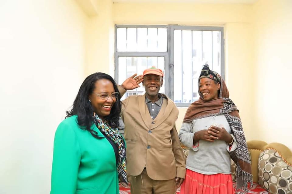 ይቻላል! በ90 ቀናት የለሚ ኩራ ክፍለከተማን አገልግሎት ወደ ዲጂታል ቀይረናል:: 